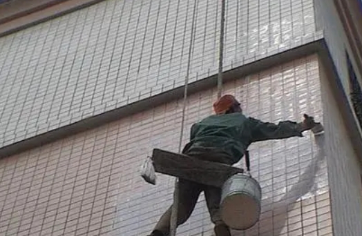 齐齐哈尔市卫生间漏水维修公司分享下齐齐哈尔市外墙防水的必要性。